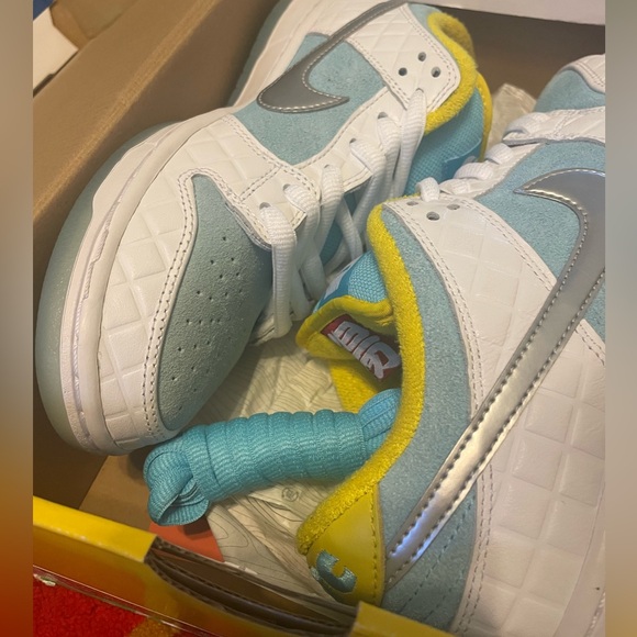 Nike SB Dunk Low “FTC Lagoon Pulse”
SZ 8M, comes with Original Box & extra laces - Picture 2 of 16
